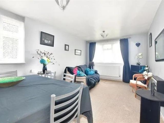 Haldon Close, Chigwell, IG7, Property for rent