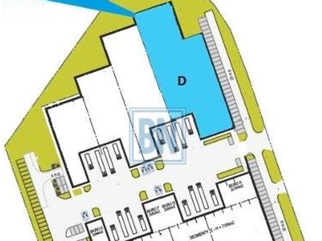 Hale produkcyjno magazynowe 1300 m² z biurami i suwnicami