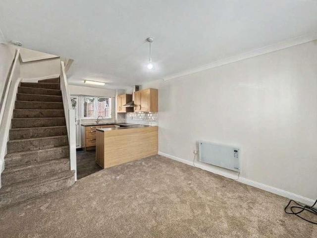 Hales Park Close, Hemel Hempstead, HP2