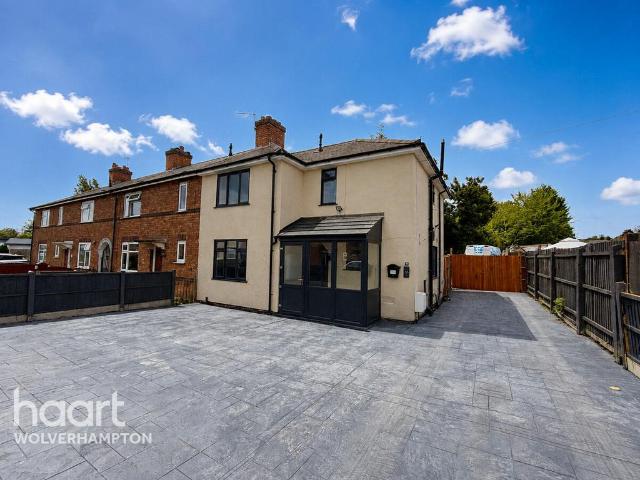 Hales Road, WEDNESBURY 3 bed semi detached house to rent £1,650 pcm £381 pw
