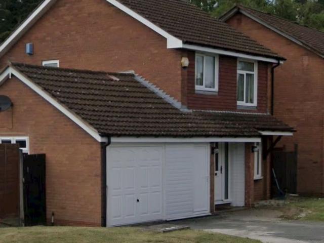 Halesworth Road, Wolverhampton WV9, 4 bed detached house to rent, £1,350 pcm | PrimeLocation