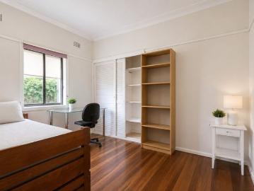 Half house! Fully Furnished or Unfurnished + All bills Inclusive