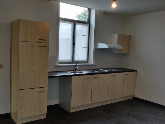 Halfopen woning in het centrum van Boezinge