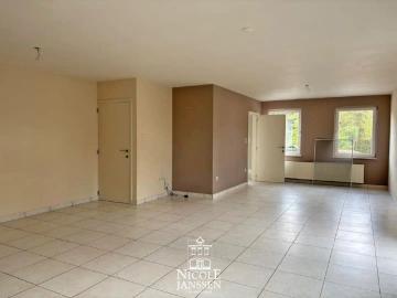 Halfvrijstaande woning