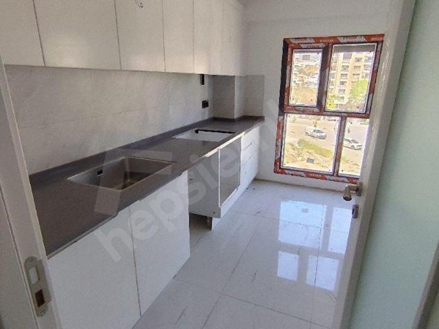 HALİL EMLAK'TAN BAYRAKLI OSMANGAZİ'DE SİFİR 3+1 EBEVEYN BANYOLU, ÇİFT BALKONLU 3 CEPHELİ DAİRE