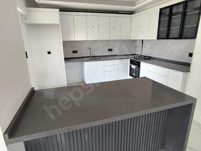 HALİL EMLAK'TAN BAYRAKLI OSMANGAZİ'DE 3+1 EBEVEYN BANYOLU,YERDEN İSİTMALİ,SİFİR LÜKS DAİRE