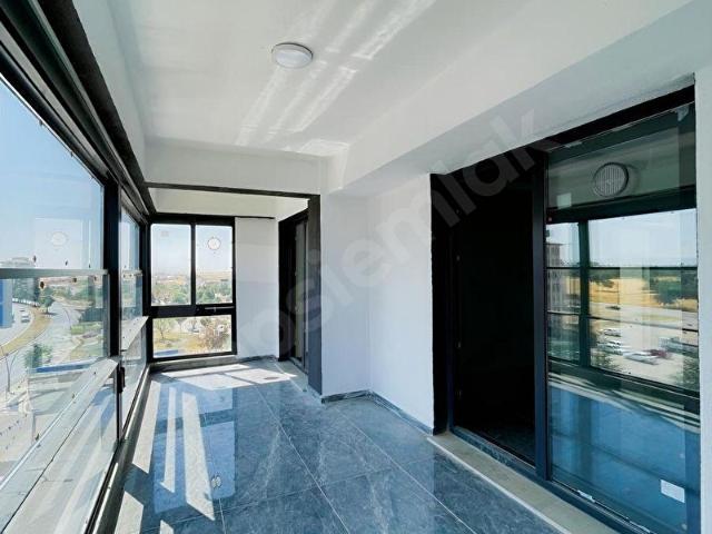 HALİL KAYA GEDİK BULVARINDA 2+1 OTURUMA HAZIR 0 DAİRE