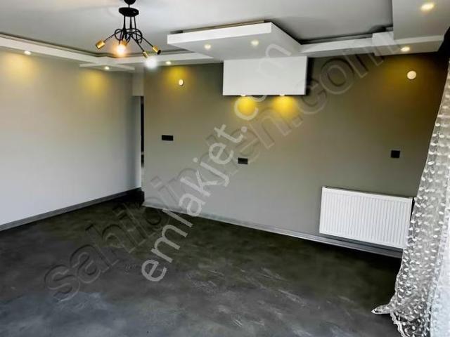 Halilağada Tahsinpaşa Caddesi Cepheli | 200 M² Net | 4+1