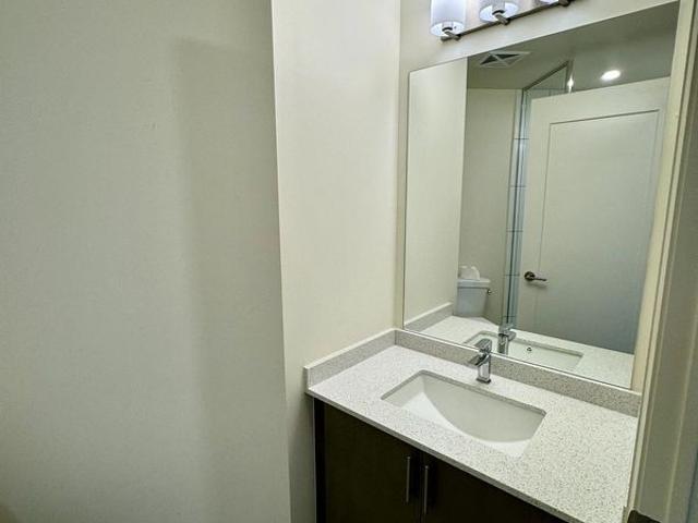 Halimat Has an Apartment