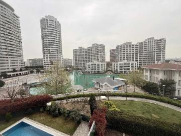 Halkalı İstanbul Sarayları Kiralık 4+1 Yalı Dairesi