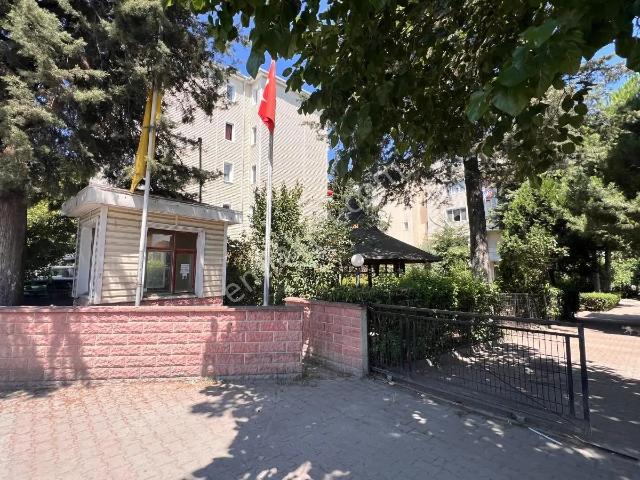 Halkalı İstasyon Vakıfbank Sitesinde 2+1 Kiralık Daire