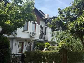 Halkalı Ölçükent Villalarında Kiralık 4+2 Villa