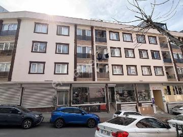 Halkalı Merkez Mahallesinde Belediyenin Yanında Boş 4+2 Dublex
