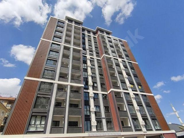 Halkalı Merkez Mahallesinde Satılık Sitede 3+1 Sıfır Daire