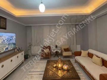 Halkalı Merkezde 3+1 Çift Balkonlu Geniş Satılık Daire