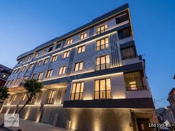 HALKALI MERKEZ DE 3+1 EMSALLERİNDEN BÜYÜK SATILIK DAİRE