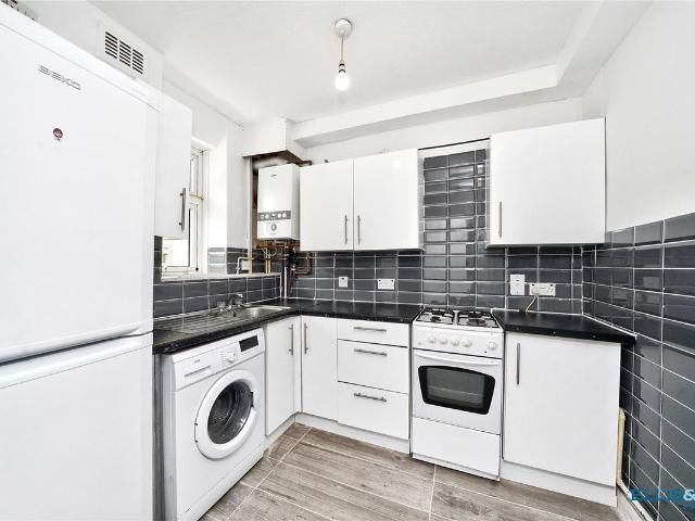 Halkett House, Waterloo Gardens, London E2, 2 bed flat to rent, £2,300 pcm | PrimeLocation
