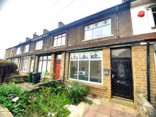 Hall Avenue, Thornton Lodge HD1, 1 bed flat to rent, £600 pcm | PrimeLocation