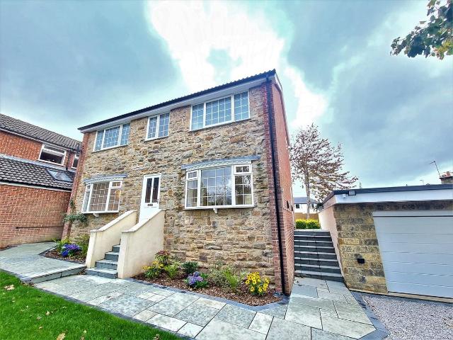 Hall Lane, Harrogate HG1, 4 bed detached house to rent, £2,500 pcm | PrimeLocation