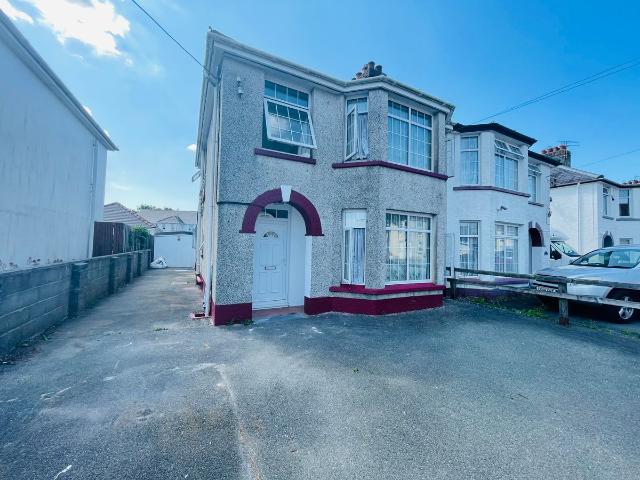 Hall Park, Haverfordwest SA61, 4 bed property to rent, £1,400 pcm | PrimeLocation