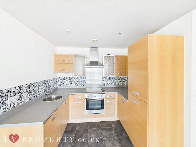 Hall Street, Jewellery Quarter, Birmingham B18, 2 bed flat to rent, £1,000 pcm | PrimeLocation
