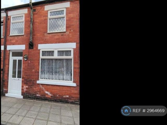 Hall Street, Mansfield, NG18 2 bed terraced house to rent £790 pcm £182 pw