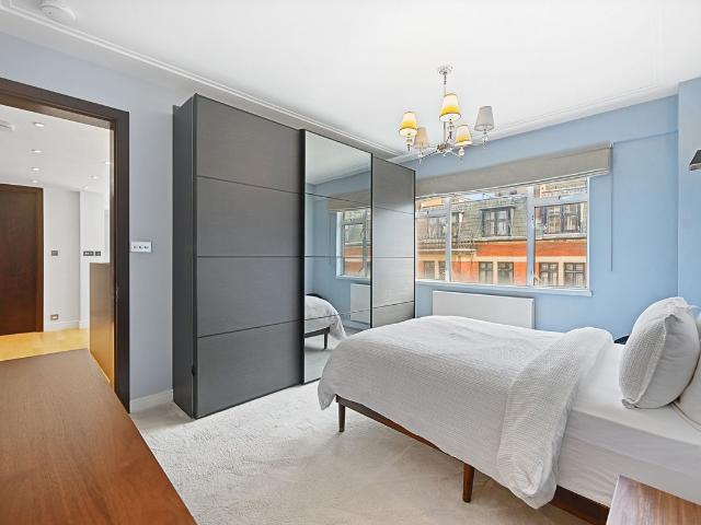 Hallam Street, Marylebone, London W1W, 1 bed flat to rent, £4,117 pcm | PrimeLocation