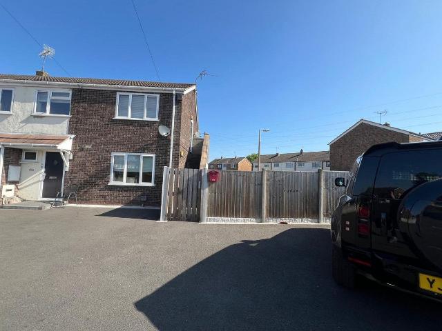 Hallam Road, Ollerton NG22, 2 bed flat to rent, £750 pcm | PrimeLocation
