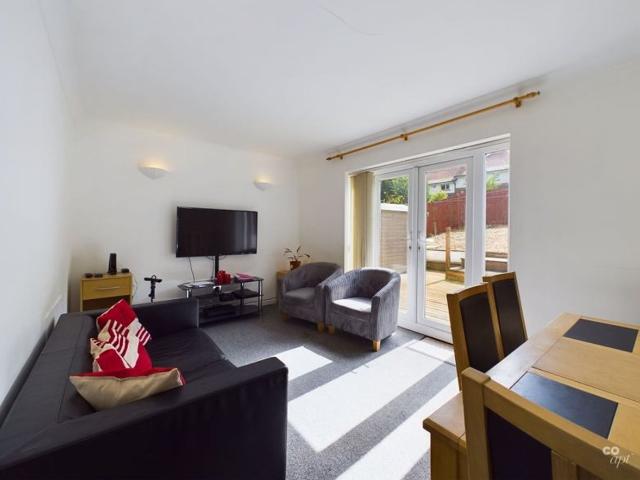 Halland Road BN2, 1 bed semi detached house to rent, £550 pcm | PrimeLocation