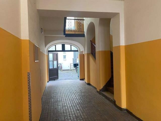 halle schã¶ne 3 raum whg. mit balkon in zentraler lage im hh