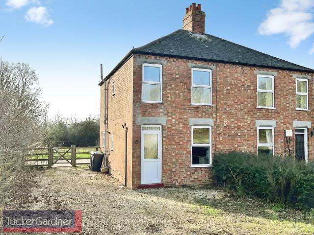 Hallfield Terrace, Stuntney CB7, 2 bed property to rent, £1,100 pcm | PrimeLocation