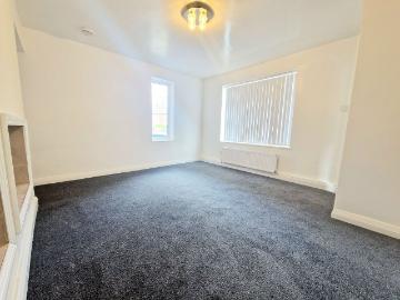 Halliday Road, Manchester M40, 3 bed terraced house to rent, £1,295 pcm | PrimeLocation