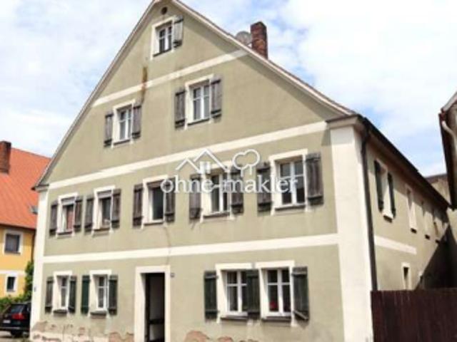 Hallo Familie oder Wohngemeinschaft: attraktive 4 Raum Wohnung gerne mit Haustier
