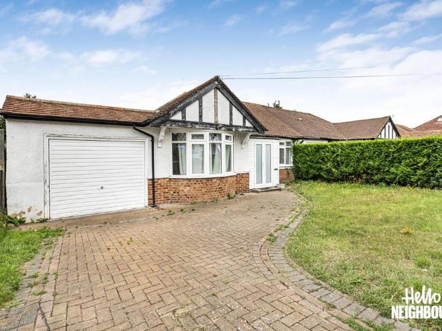 Hallowell Avenue, Croydon, CR0 2 bed semi detached house to rent £1,850 pcm £427 pw