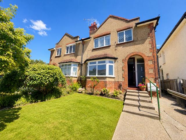 Hallowell Road, Northwood HA6, 1 bed flat to rent, £1,500 pcm | PrimeLocation