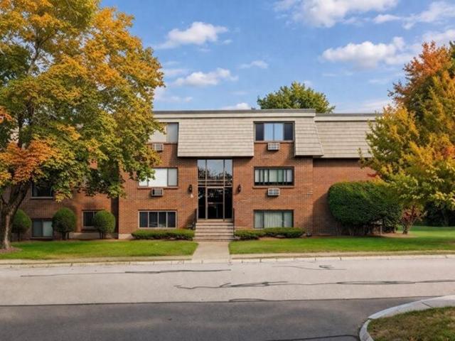 Hallmark Gdns Apt,burlington, Condo For Sale
