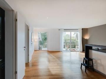 Etagenwohnung kaufen in Aesch, Kanton Luzern - Garten