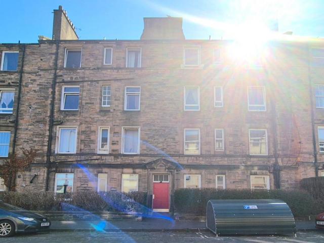 Halmyre Street, Edinburgh, EH6 1 bed property to rent £1,220 pcm £282 pw