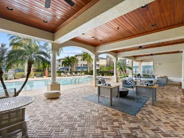 Halston Park Central 2 Bedroom Apartment for Rent at 2691 Charleston Town Pl, Orlando, FL 32839 Park Central