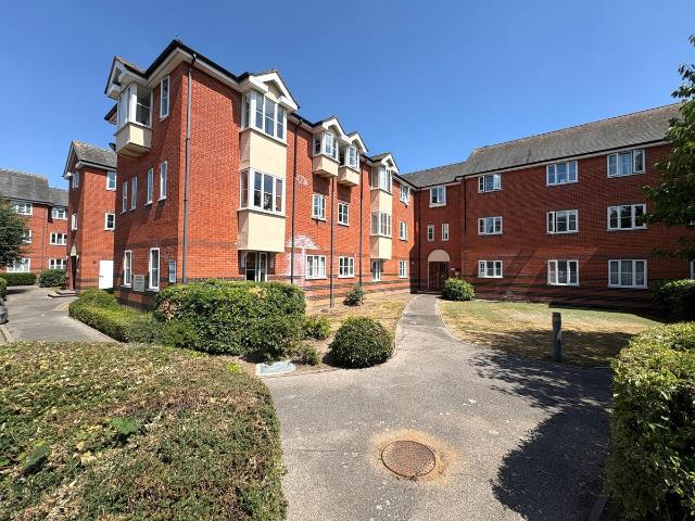 Halstead, Essex CO9, 1 bed flat to rent, £775 pcm | PrimeLocation