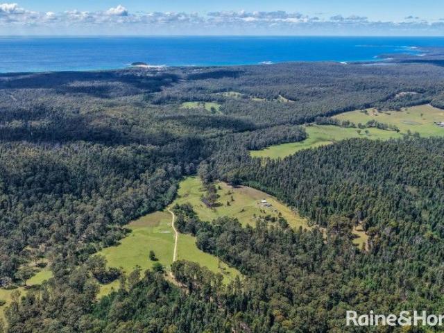 HAPPY VALLEY FARM