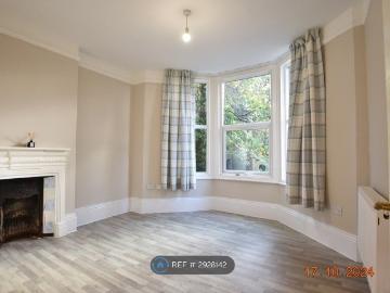 Hart Hill Drive, Luton LU2, 1 bed flat to rent, £950 pcm | PrimeLocation