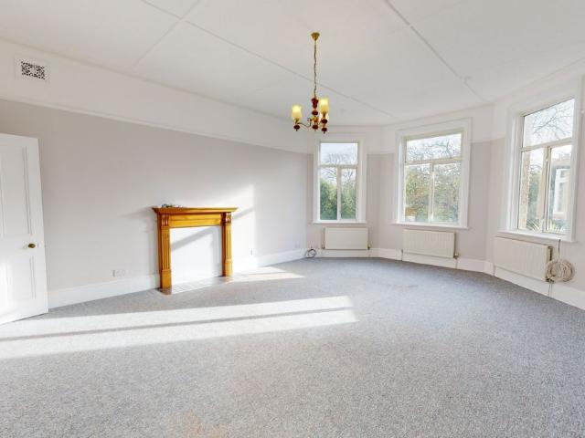 Hartfield Road, Eastbourne BN21, 1 bed flat to rent, £1,150 pcm | PrimeLocation