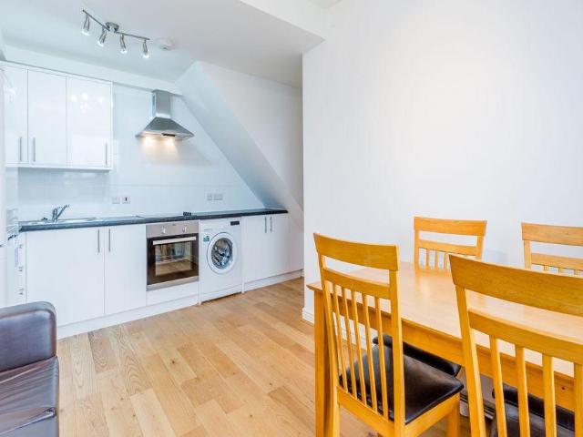 Hartham Road, London, N7 9JU, United Kingdom | 2 bed apartment for rent #134702937 | Rentberry
