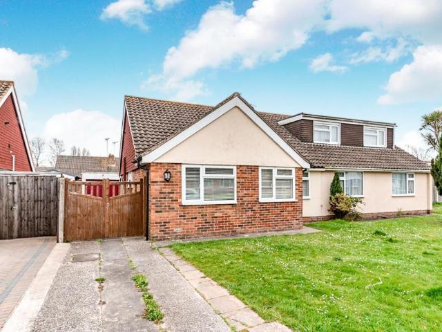 Harting Road, Littlehampton, BN17 2 bed house to rent £1,500 pcm £346 pw