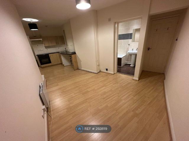 Hartington Road, Gloucester GL1, 1 bed flat to rent, £740 pcm | PrimeLocation