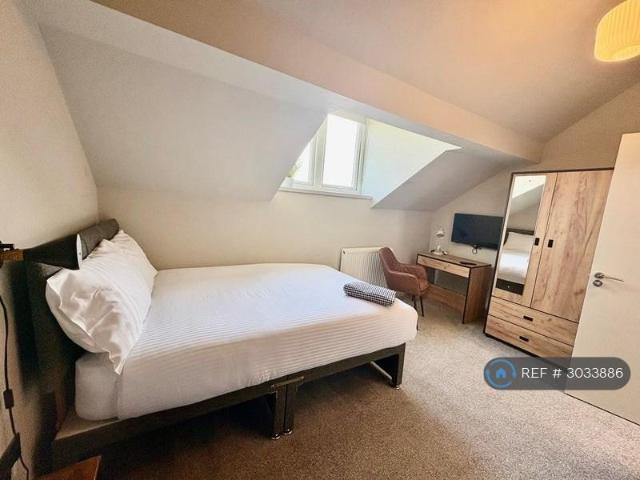 Hartington St, Barrow In Furness, LA14 1 bed in a house share to rent £585 pcm £135 pw