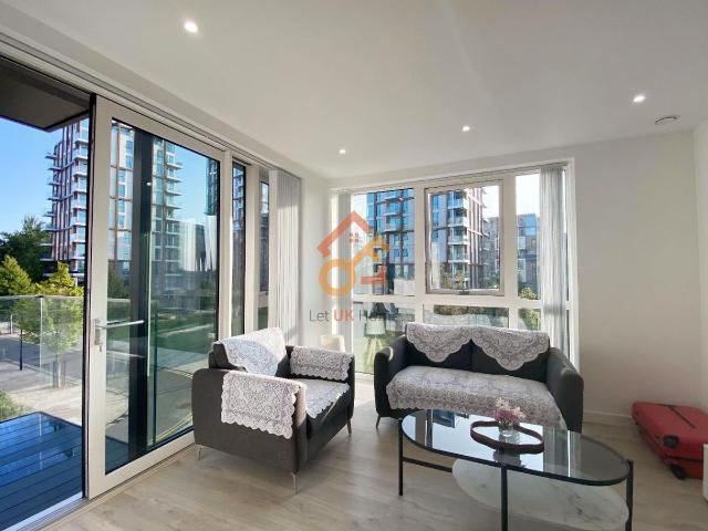 Hartingtons Court, Coster Avenue, London N4, 2 bed flat to rent, £3,423 pcm | PrimeLocation
