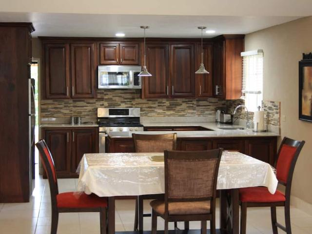 Hartland Estate | Studio house for rent #113988173 | Rentberry