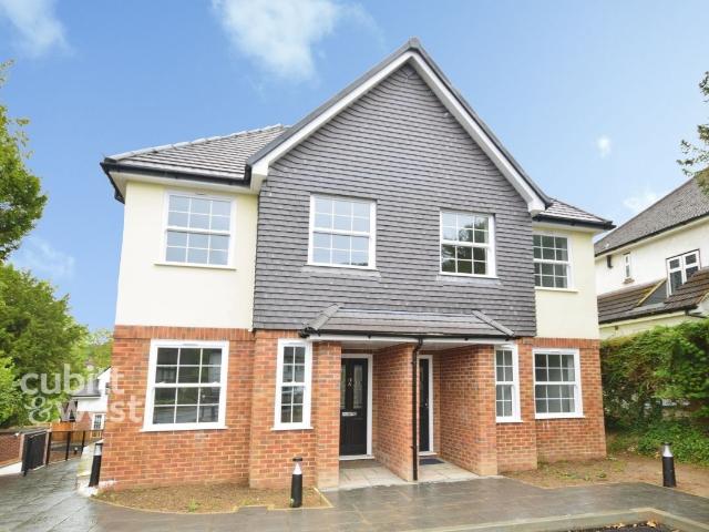 Hartley Old Road, Purley CR8, 5 bed semi detached house to rent, £3,500 pcm | PrimeLocation